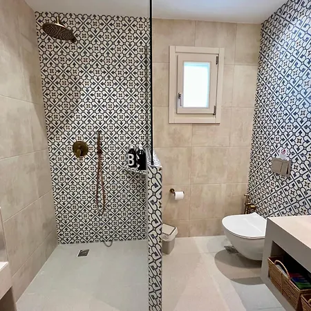 Theros - 2 * Parikia (Paros)