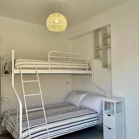 Theros - 2 Apartment