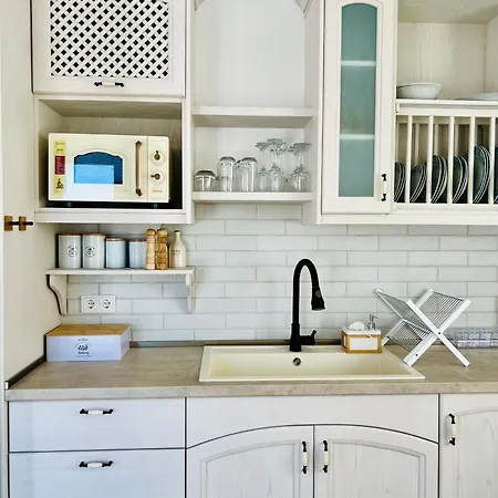 Theros - 2 Appartement *